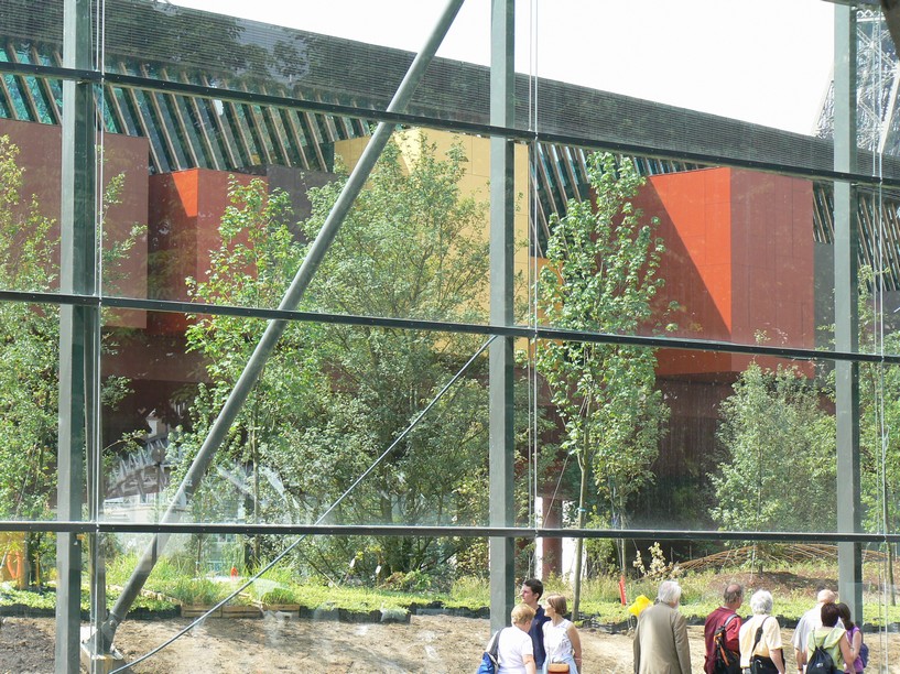 cote quai brandy: exterieur musee quai branly 060